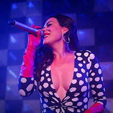 Miranda kassin - tiny amy - tributo amy winehouse (foto do evento)